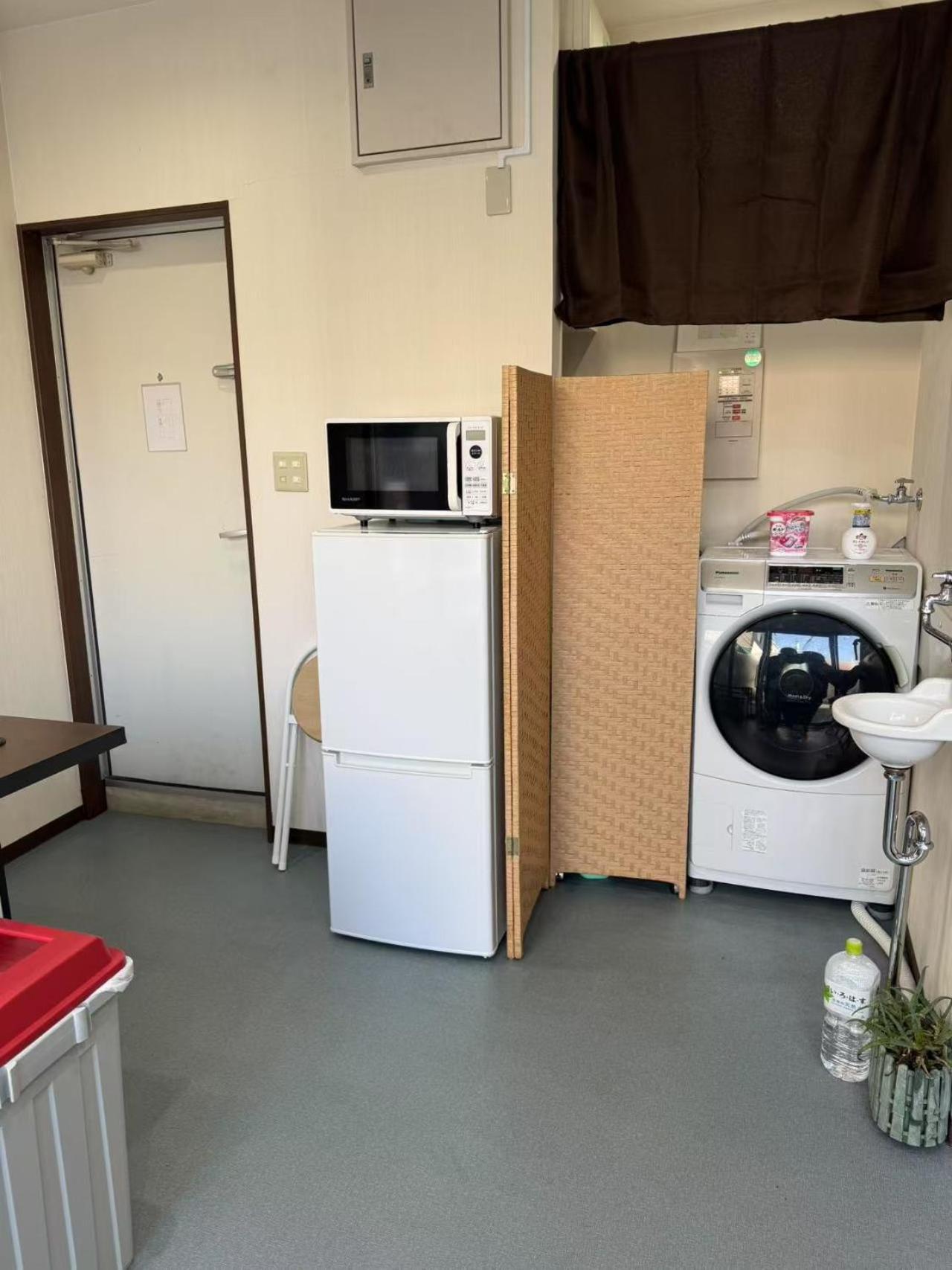 ホステル今鶴 四人部屋 302号室 Osaka Esterno foto